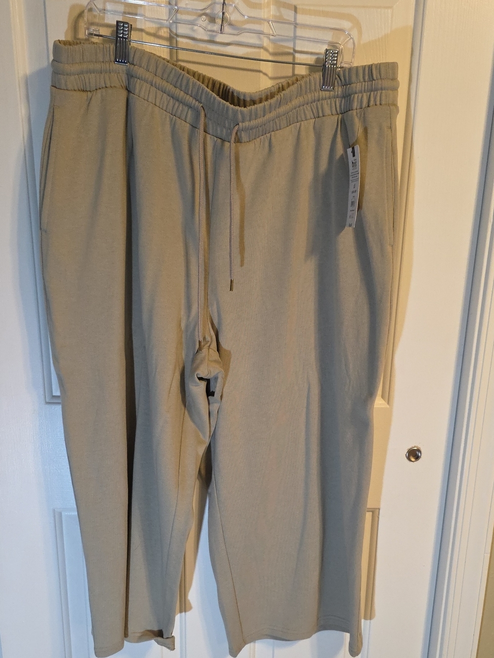 Terra & Sky Women's Drawstring Track Pants in Light Khaki